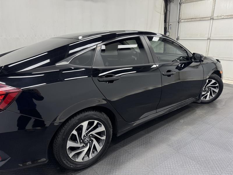 honda Civic Sedan 2020 - 11