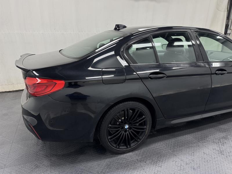 bmw 5 Series 2019 - 12