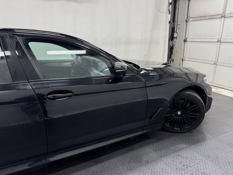 bmw 5 Series 2019 - 14