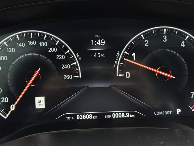 bmw 5 Series 2019 - 24