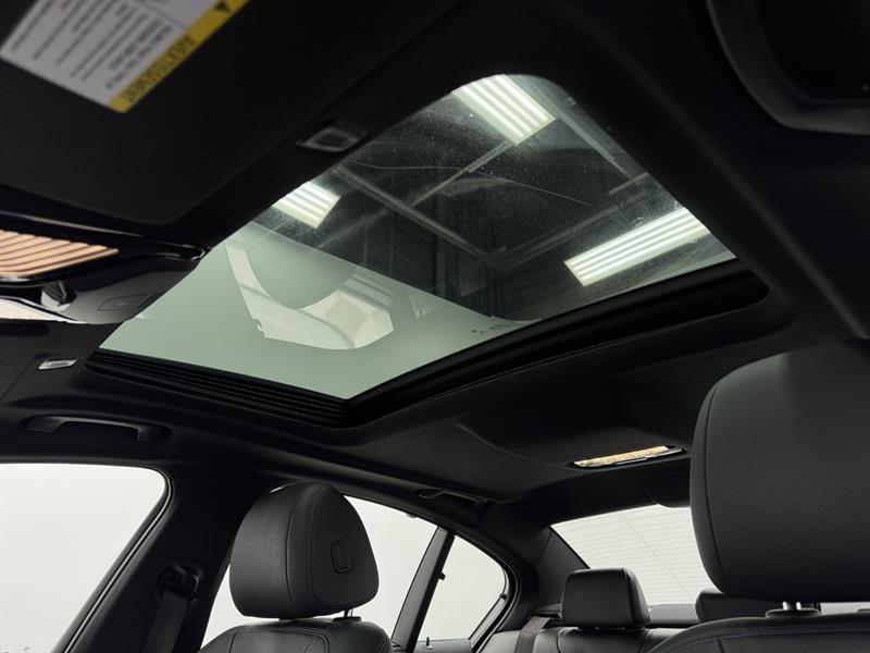 bmw 5 Series 2019 - 36