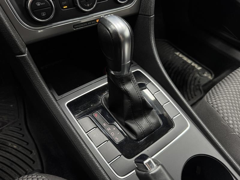 volkswagen Passat 2012 - 25