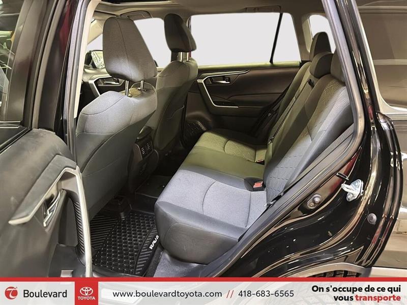 toyota RAV4 2022 - 13