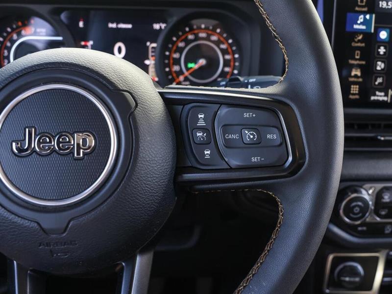 jeep Wrangler 2024 - 21