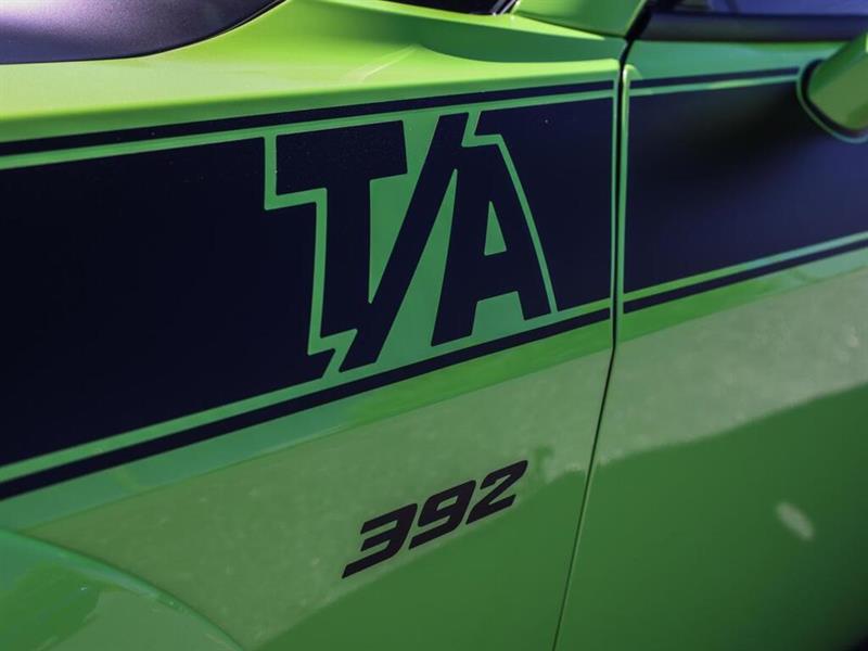 dodge Challenger 2023 - 12