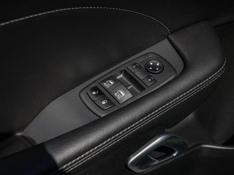 dodge Challenger 2023 - 24