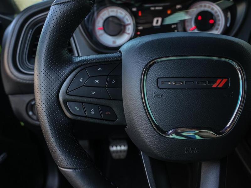 dodge Challenger 2023 - 31