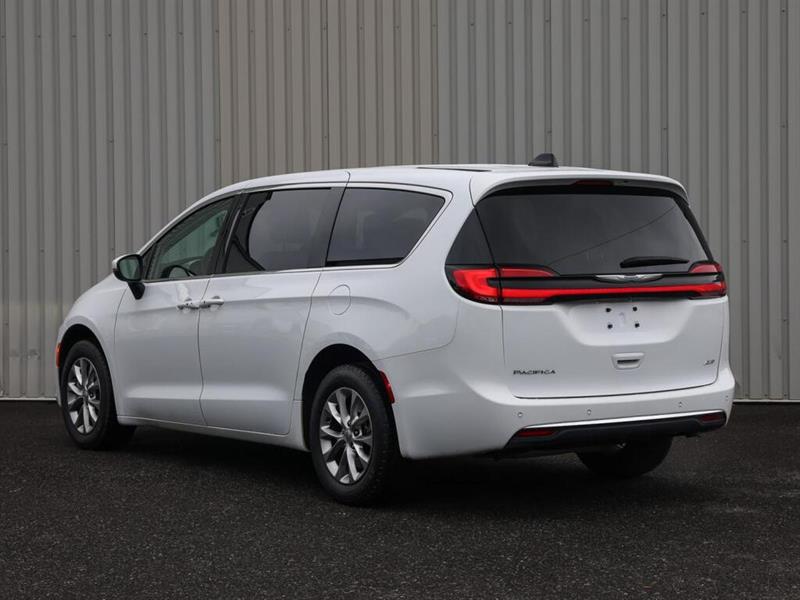 chrysler Pacifica 2023 - 4