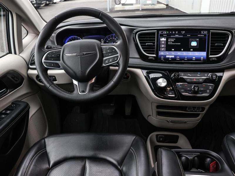 chrysler Pacifica 2023 - 7