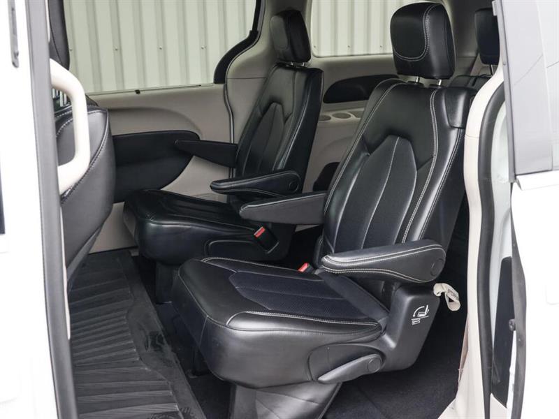 chrysler Pacifica 2023 - 22