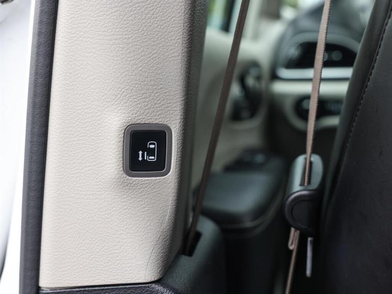 chrysler Pacifica 2023 - 24