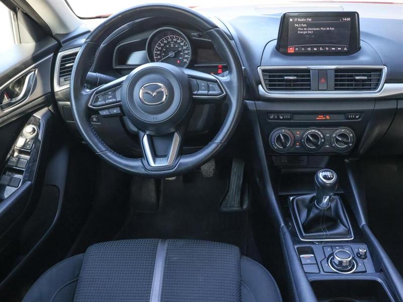 mazda Mazda3 2017 - 10