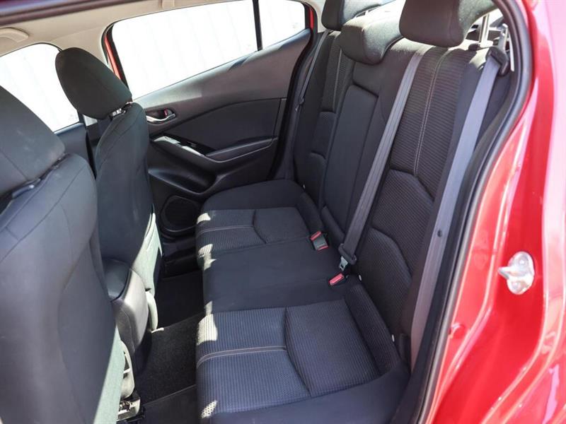 mazda Mazda3 2017 - 22