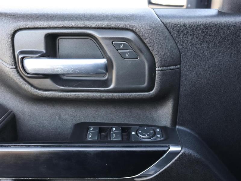 chevrolet Silverado 2500HD 2021 - 24