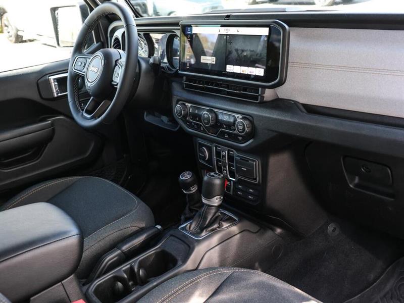 jeep Wrangler 4xe 2025 - 31