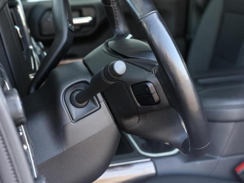 chevrolet Silverado 1500 2022 - 32