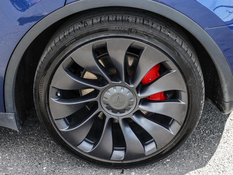 tesla Model Y 2022 - 12