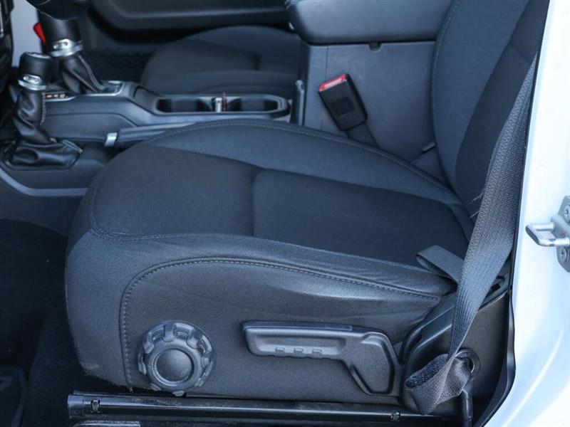 jeep Wrangler 2020 - 24