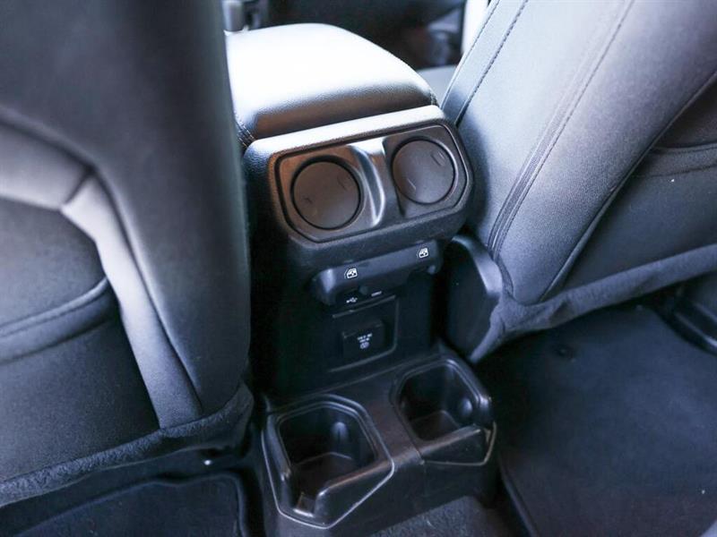 jeep Wrangler 2020 - 29