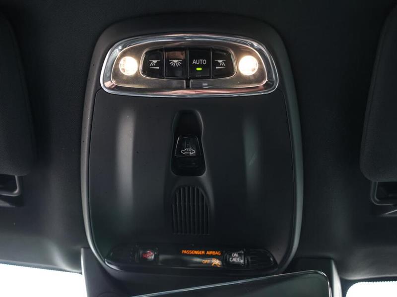 volvo XC90 2019 - 33