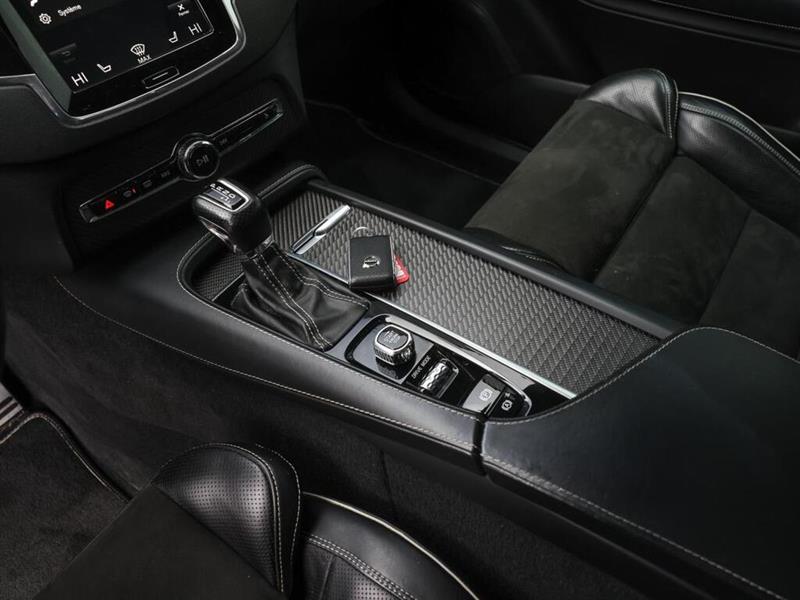 volvo XC90 2019 - 34