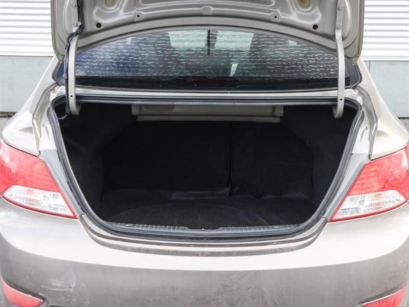 hyundai Accent 2013 - 8