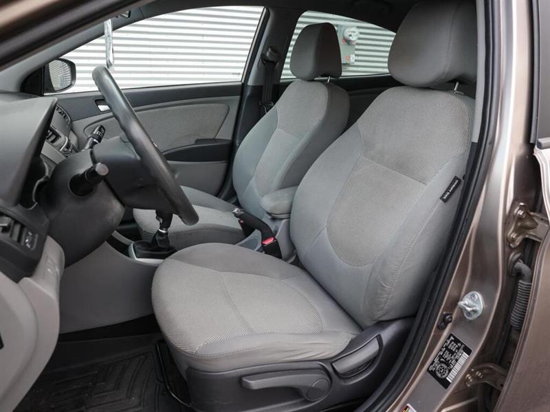 hyundai Accent 2013 - 15