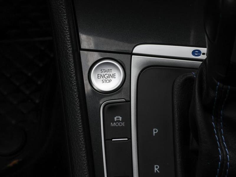 volkswagen e-Golf 2020 - 23