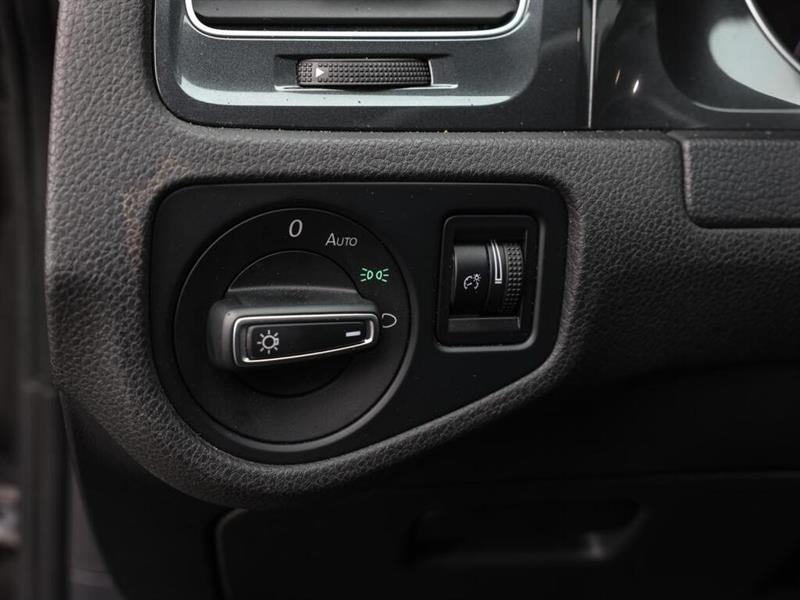 volkswagen e-Golf 2020 - 25