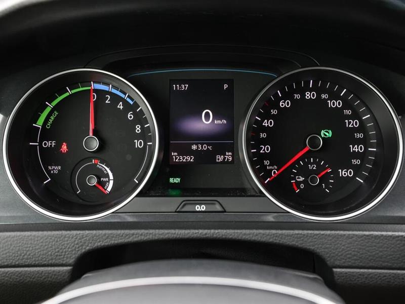 volkswagen e-Golf 2020 - 27