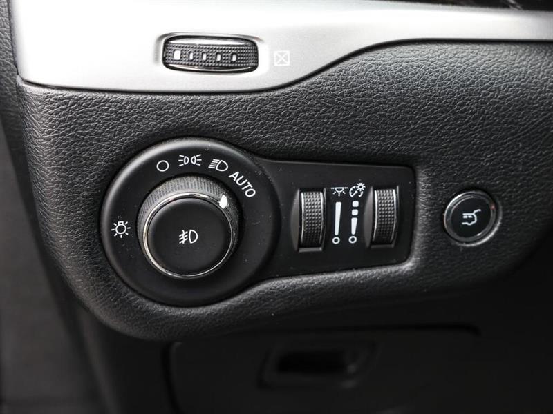 jeep Cherokee 2014 - 33