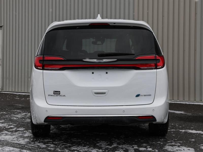 chrysler Pacifica Hybrid 2022 - 9