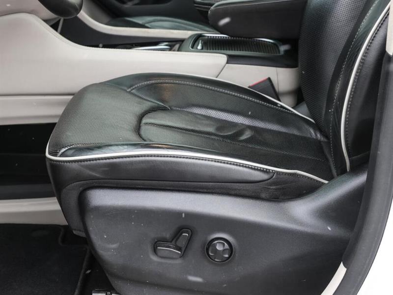 chrysler Pacifica Hybrid 2022 - 24