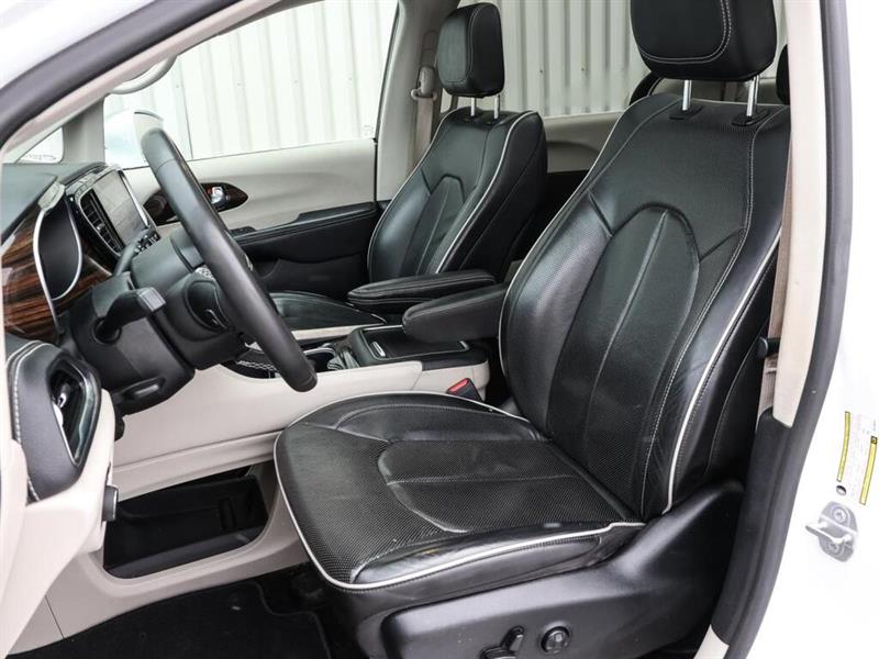 chrysler Pacifica Hybrid 2022 - 25