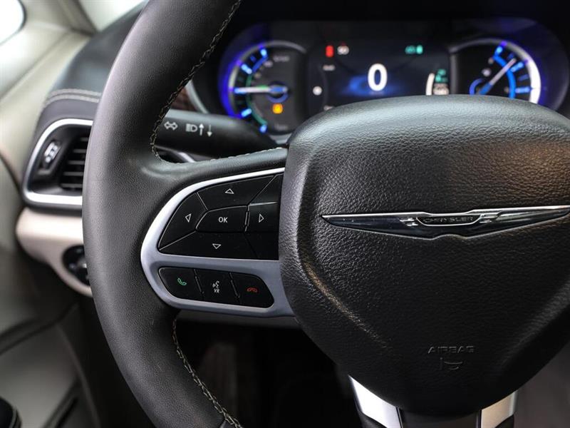 chrysler Pacifica Hybrid 2022 - 28