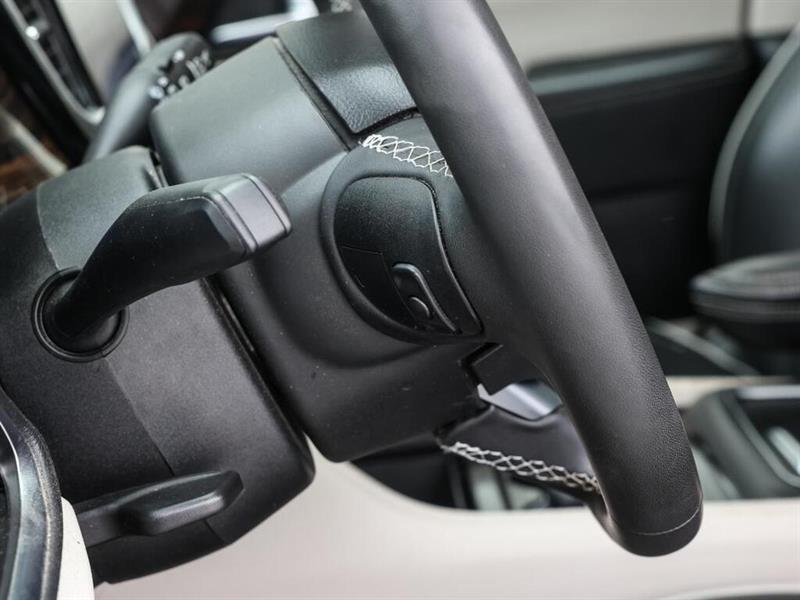 chrysler Pacifica Hybrid 2022 - 31