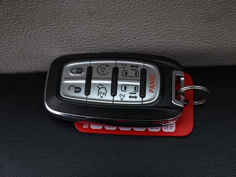 chrysler Pacifica Hybrid 2022 - 39