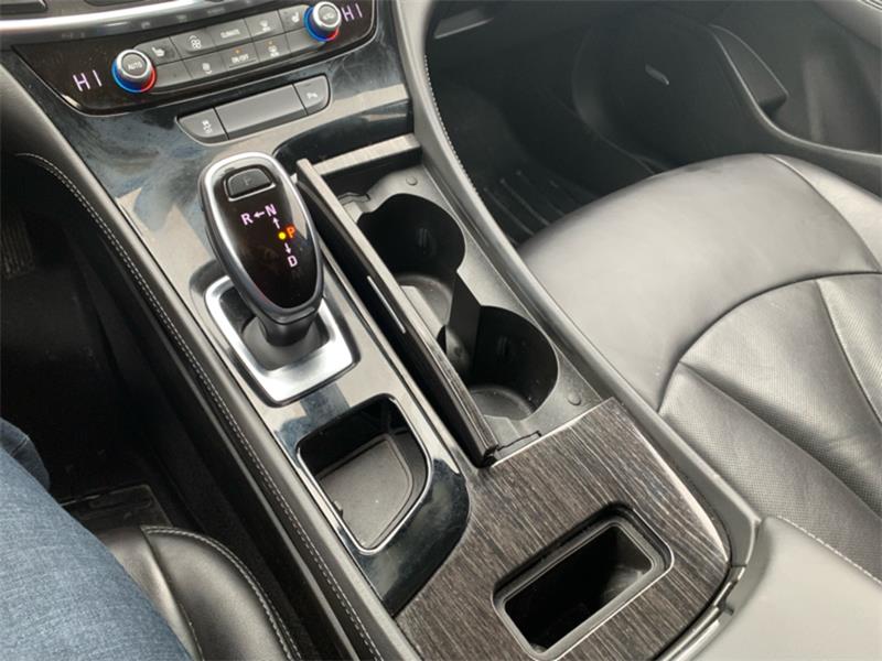 buick LaCrosse 2019 - 25