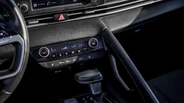 hyundai Elantra 2022 - 19