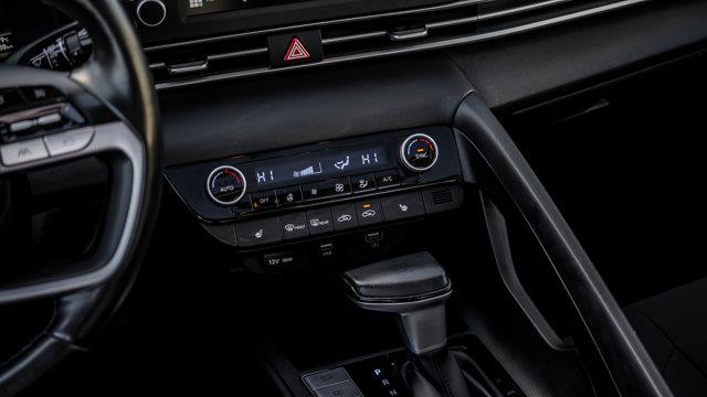 hyundai Elantra 2022 - 19