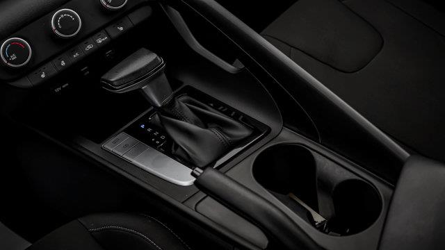 hyundai Elantra 2022 - 18