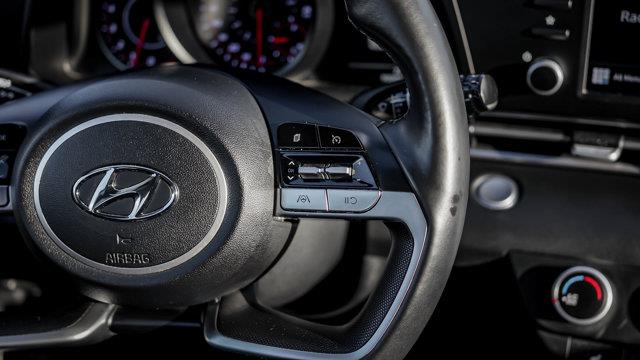 hyundai Elantra 2023 - 17