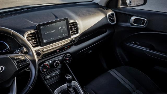 hyundai Venue 2023 - 14