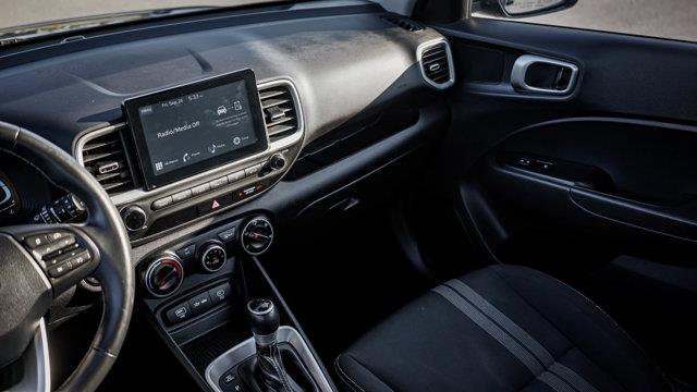 hyundai Venue 2023 - 14