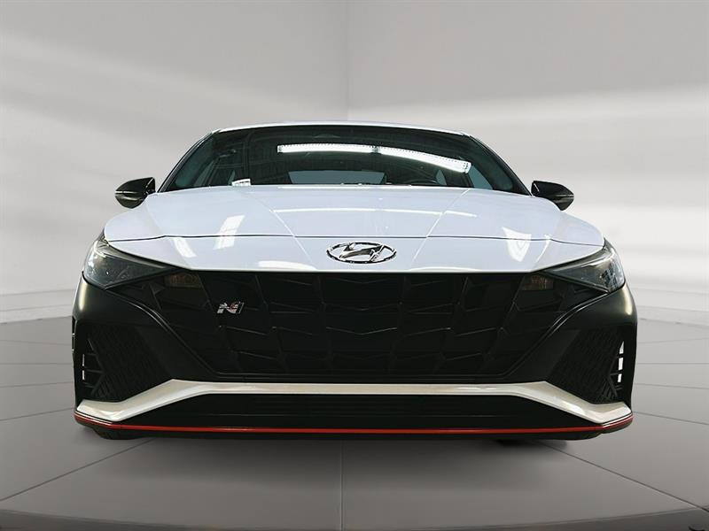 hyundai Elantra 2023 - 2