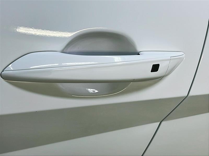 hyundai Elantra 2023 - 26