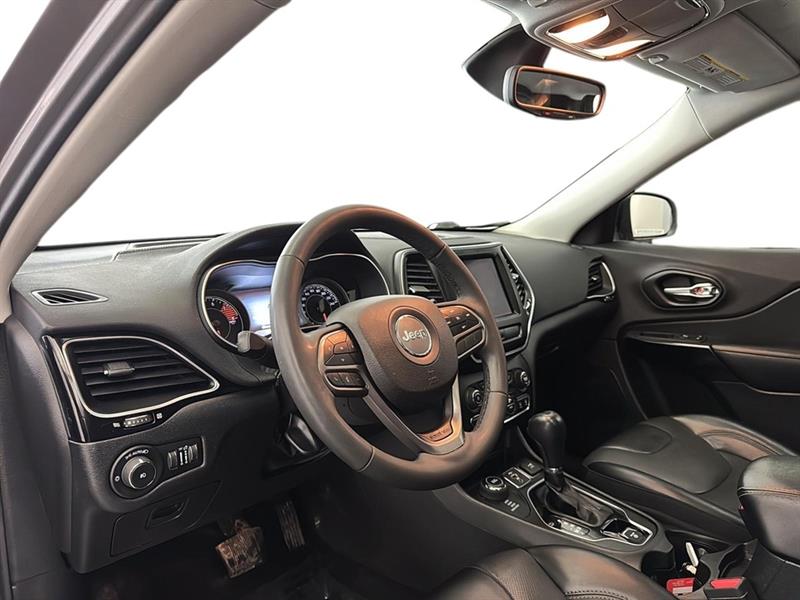 jeep Cherokee 2022 - 13