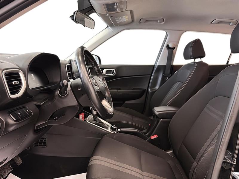 hyundai Venue 2023 - 15