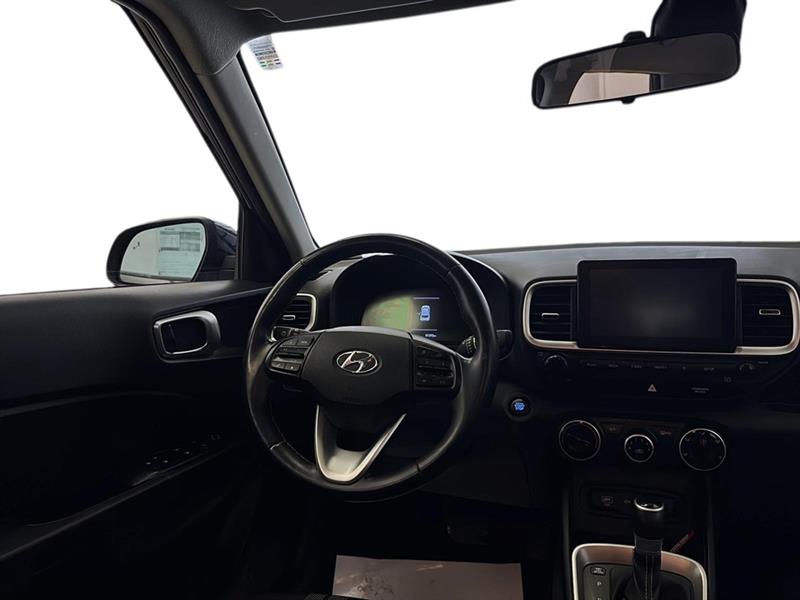 hyundai Venue 2023 - 21