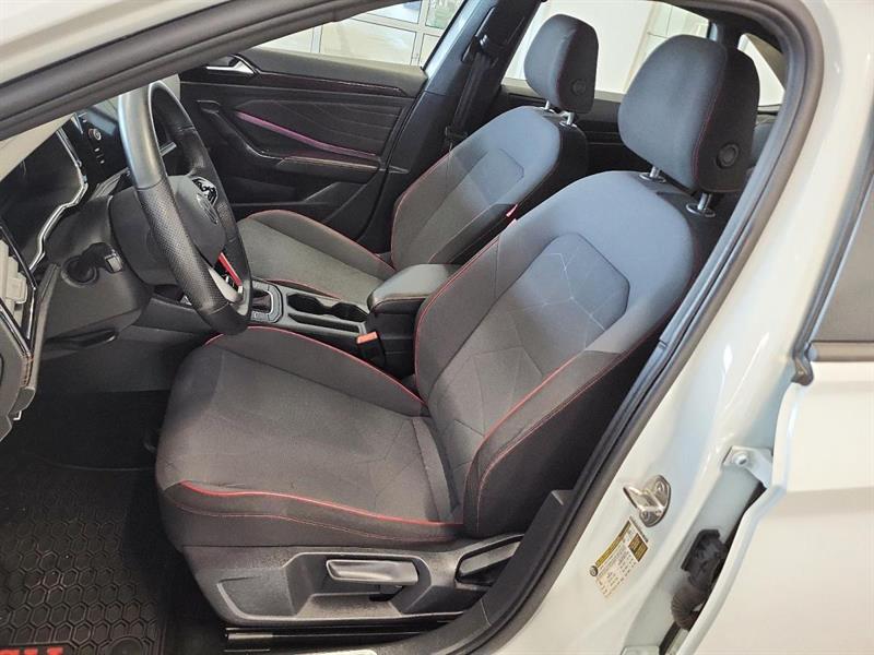 volkswagen Jetta GLI 2024 - 9